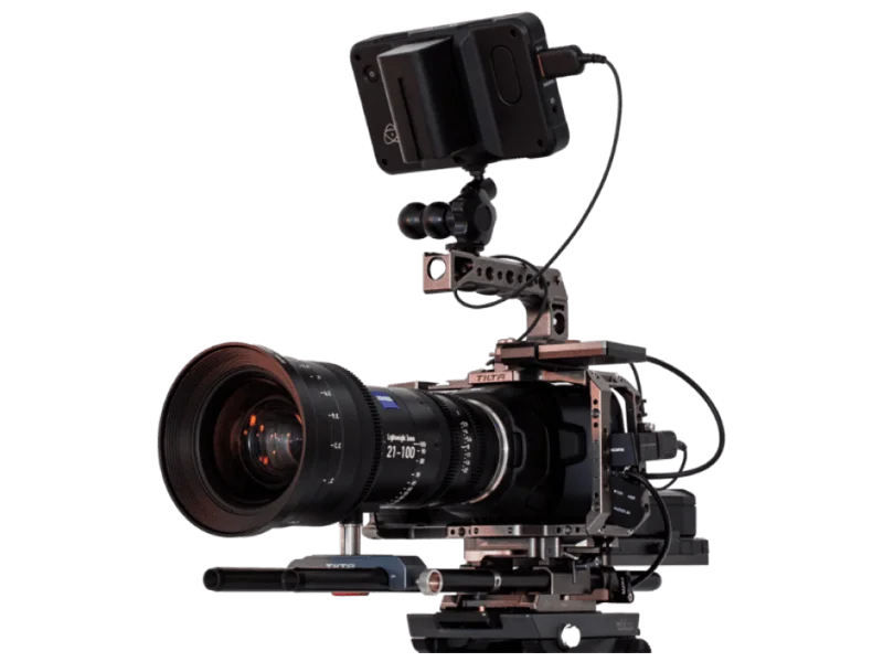 Professional videography services for effective billboard advertising and online campaigns